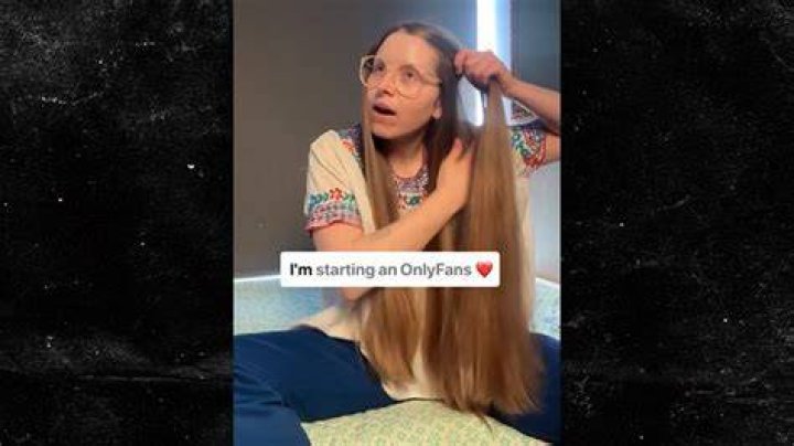 Only Fans Leaked Nude OnlyFans Sites Bolar&iacute;n Card&uacute;s