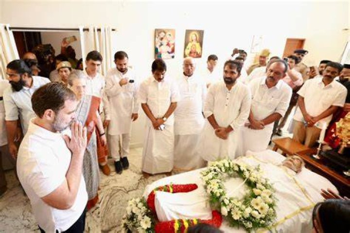 Oommen Chandy Religion Was He Christian Or Muslim?