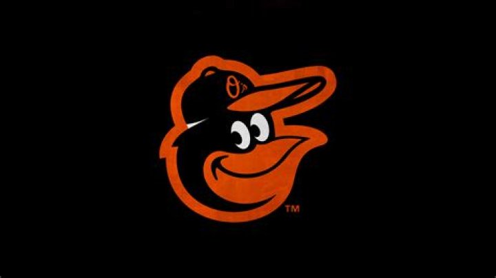Orioles' Gunnar Henderson loses helmet on first MLB home run