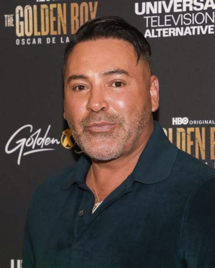 Oscar De La Hoya's 6 Kids Everything to Know