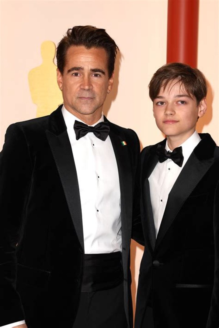 Oscars 2023 Colin Farrell Walks Red Carpet With Son Henry