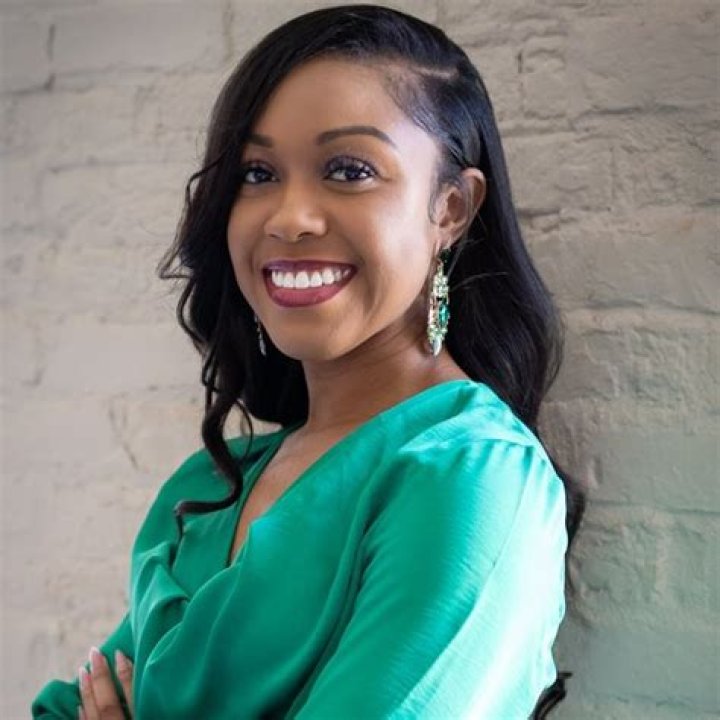 Paizley Wilburn&mdash;Realtor Home Facebook