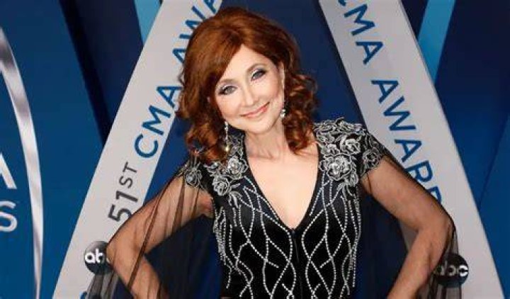 Pam Tillis Age, Net Worth, Husband, Daughter, WikiBio Celebritydig