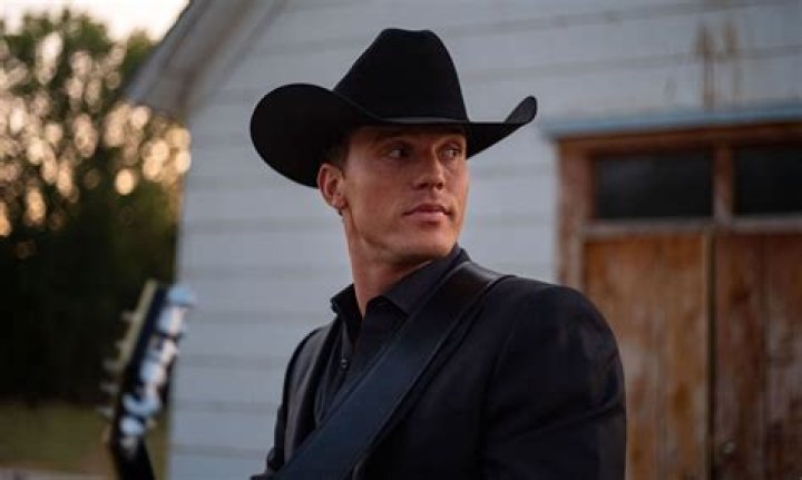 Parker McCollum in 2022 Future boyfriend, Country music artists, Parker