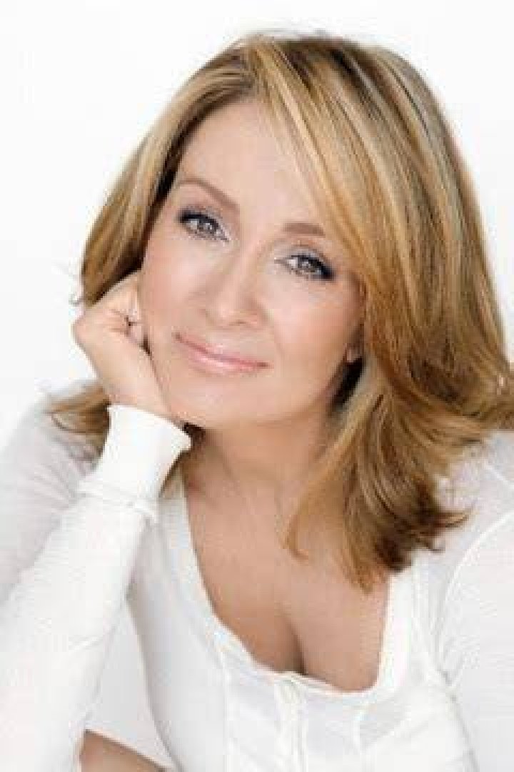 Patricia Heaton recalls Christmas in Bay Village