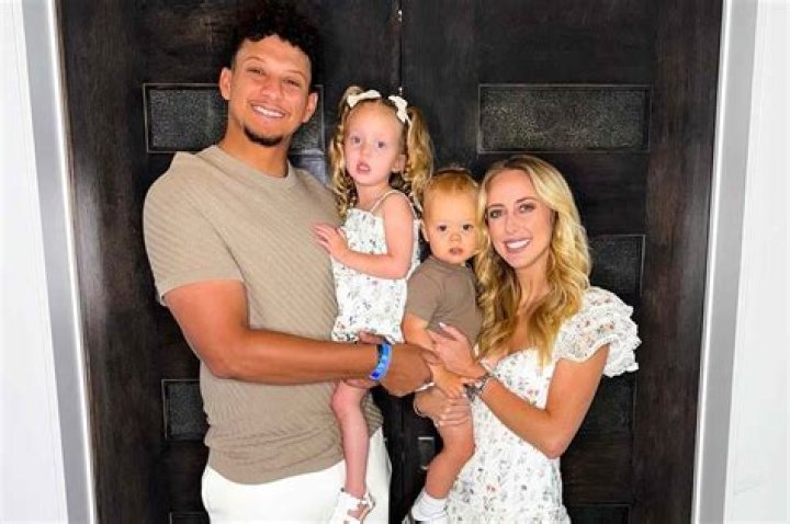 Patrick Mahomes Wife A Love Story Of High School Sweethearts