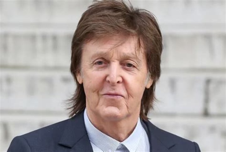Paul McCartney Height, Age, Net Worth, Affair, Career, and More