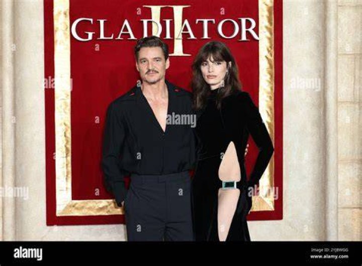 Pedro pascal hires stock photography and images Alamy