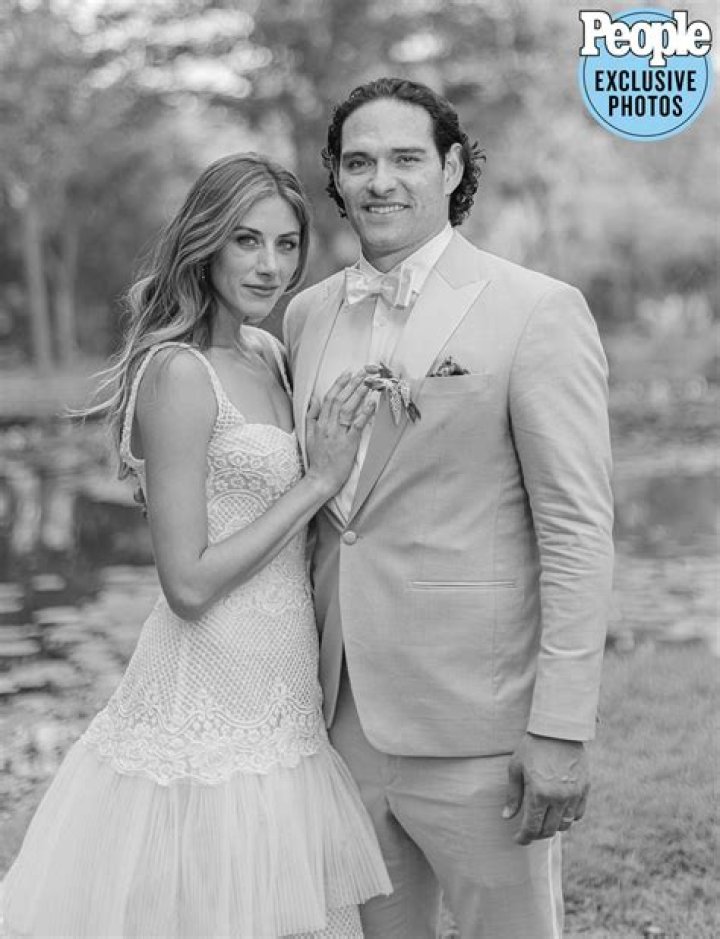 Perry Mattfeld Marries Mark Sanchez in 'Romantic' Wedding in Mexico