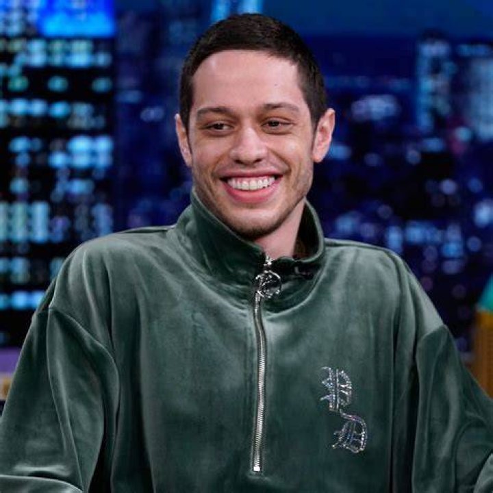 Pete Davidson's Sister Casey Honors Their Late Dad on 9/11 Anniversary