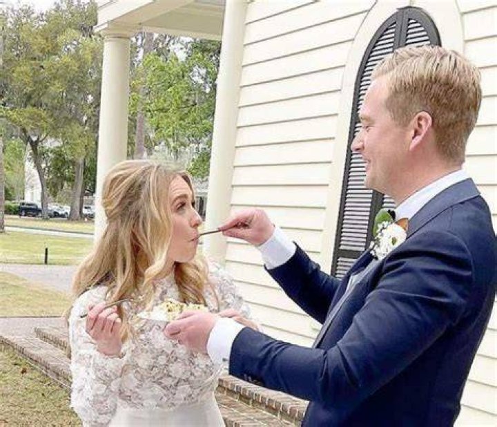 Peter Doocy Gay, Married, Wife, Girlfriend, Height, Net Worth, Salary