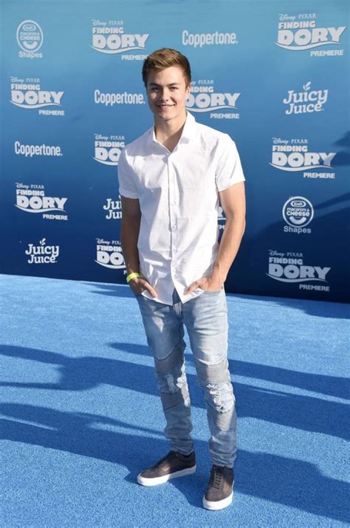 Peyton Meyer Photostream Peyton meyer, Girl meets world, Vampire academy