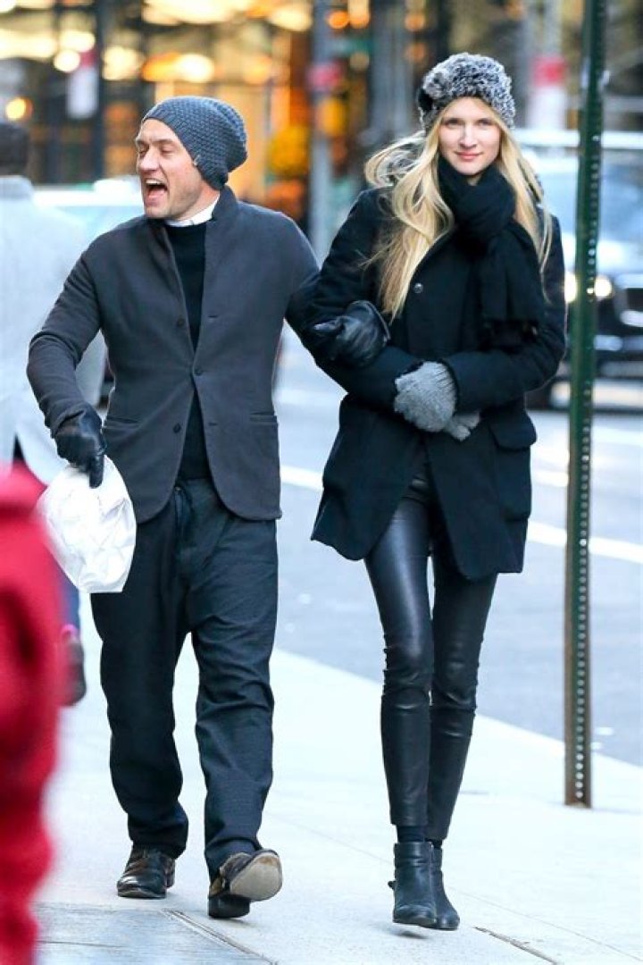 Phillipa Coan Strolling in New York 12/20/ 2016