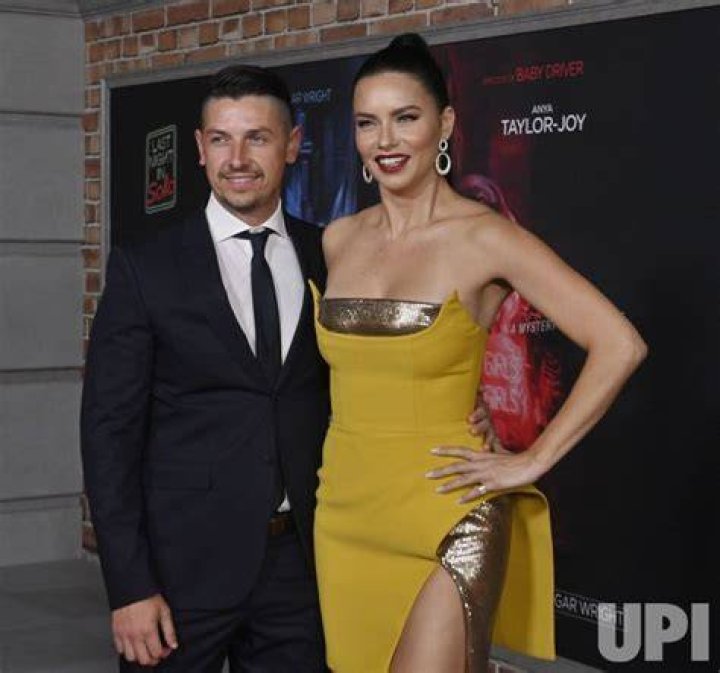 Photo Andriana Lima and Andre Lemmers attend the "Last Night in Soho