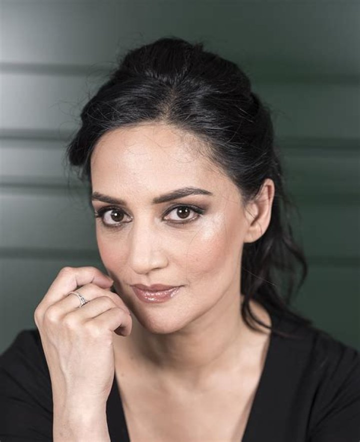 Photo archie panjabi opens up about that good wife scene 21 Photo