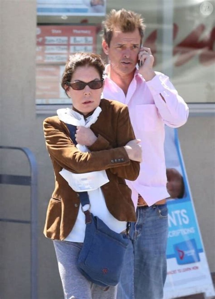 Photo Exclusif Lara Flynn Boyle, squelettique, et son &eacute;poux Donald