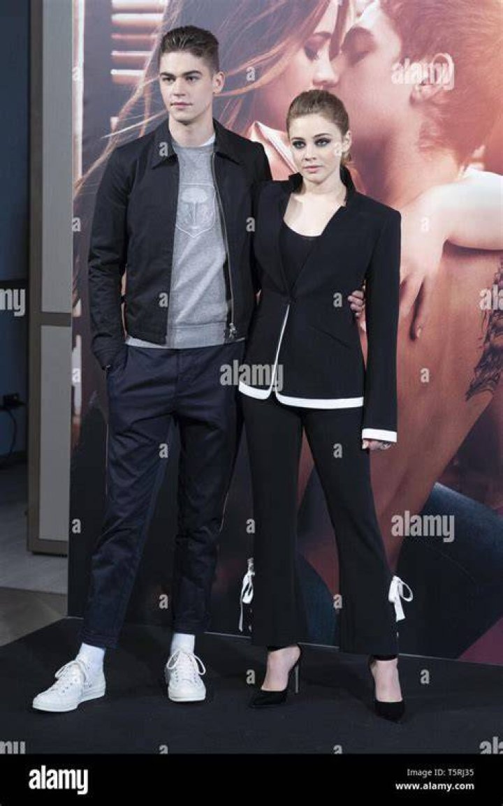 Photo hero fiennes tiffin josephine langford after photo call in rome