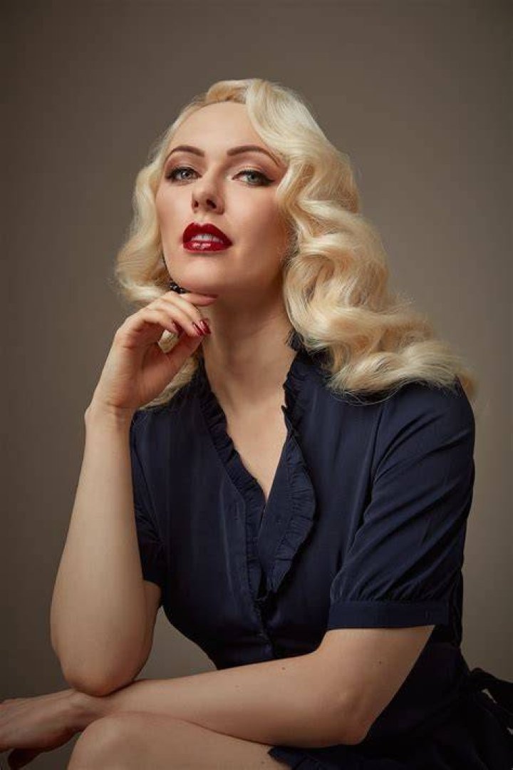 Picture of Anna Delos