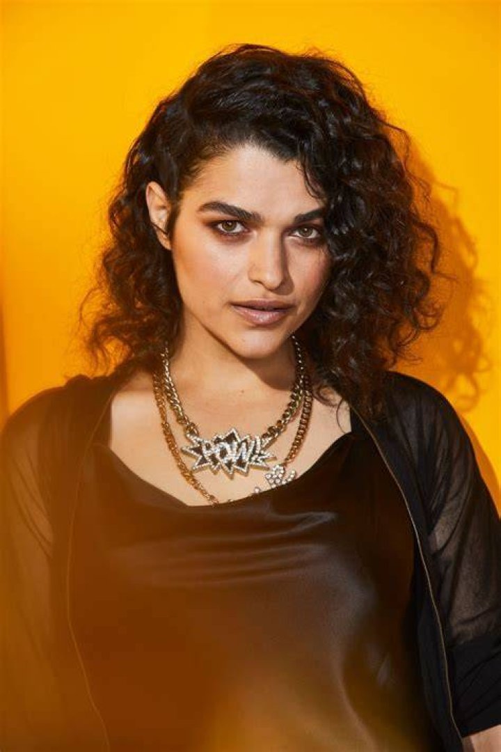 Picture of Eve Harlow
