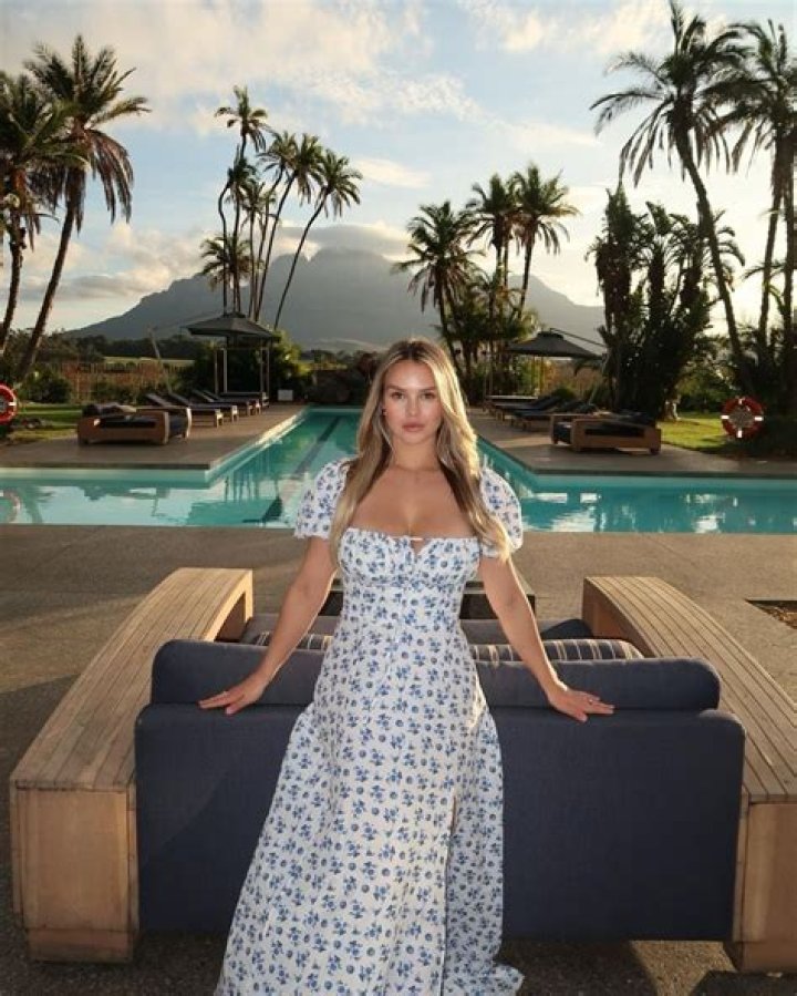 Picture of Kinsey Wolanski