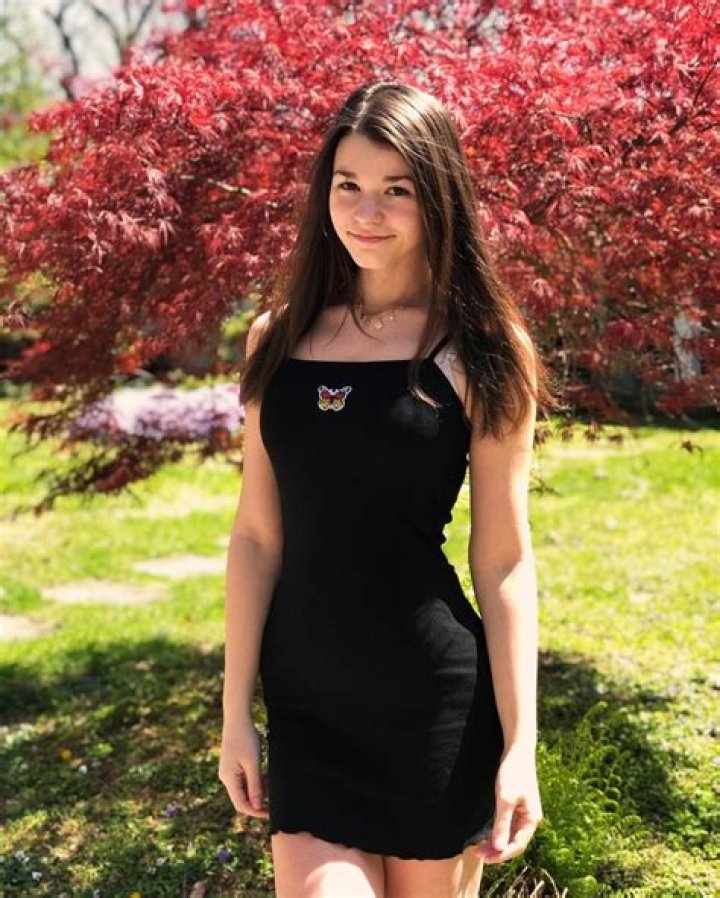 Picture of Nikki Woods