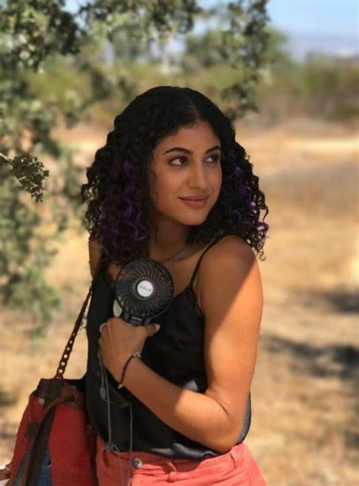 Picture of Vella Lovell