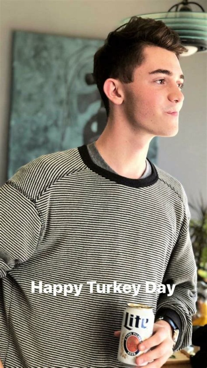Pin by Oliver on Greyson ♡ Greyson chance, Singer, Men