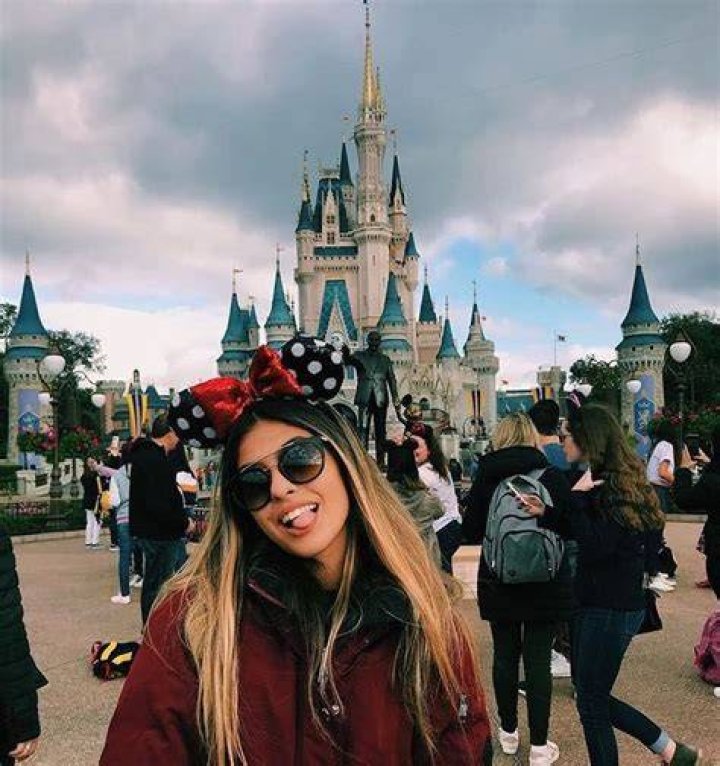 Pin de Girl 1995 em Anitta Anitta, Macacão feminino, Feminino