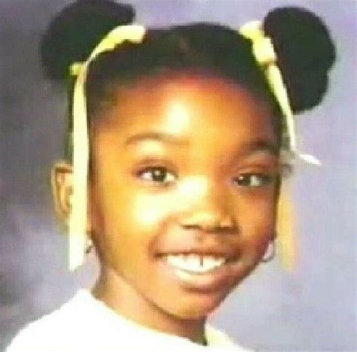 Pin on Celebrities Childhood