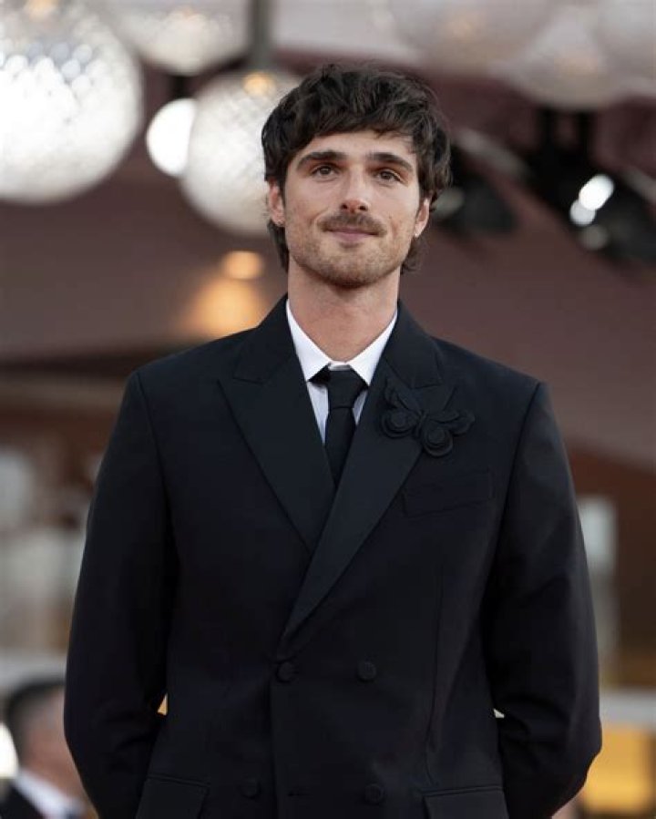 Pin on jacob elordi