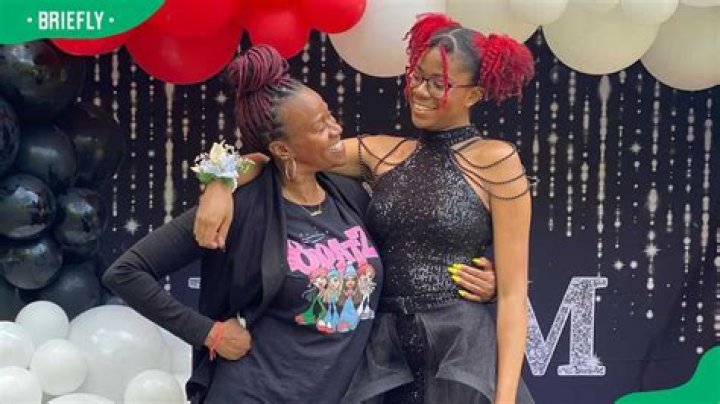Praise Mary Ella Simmons | Bio, Age, Net Worth, Relationship, Career Praise Mary Ella Simmons