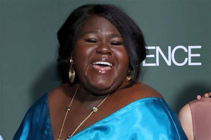 Precious star Gabourey Sidibe posts nude photo of fianc Brandon and warns she'll fight girls who '