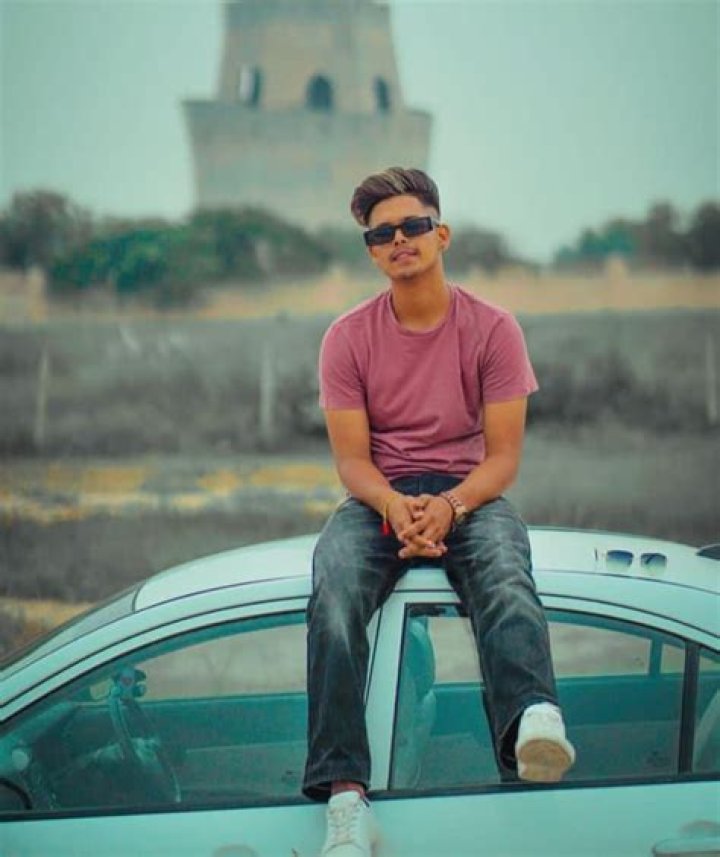 Preet_Jatti_1994 Instagram star YouTube