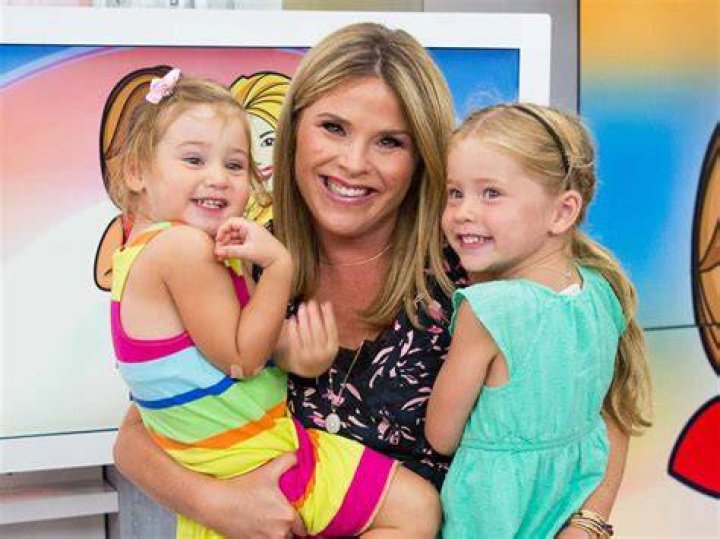 Pregnant Jenna Bush Hager Shares Sweet Family Photo E! Online UK