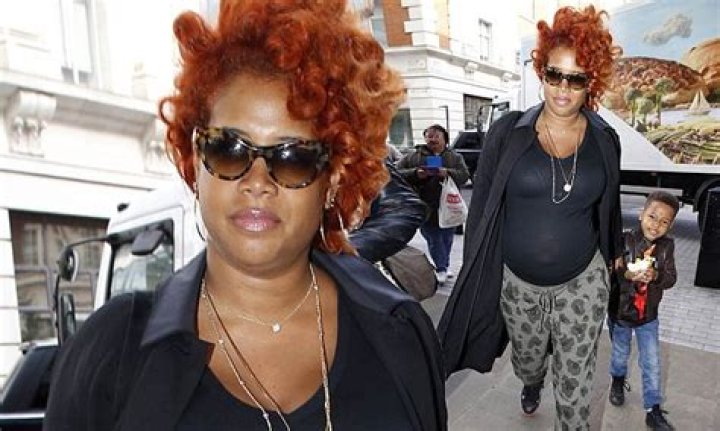 Pregnant Kelis promotes new book with her son Knight in London Daily