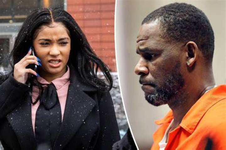 R. Kelly Girlfriend Joycelyn Savage Charged with Domestic Battery After