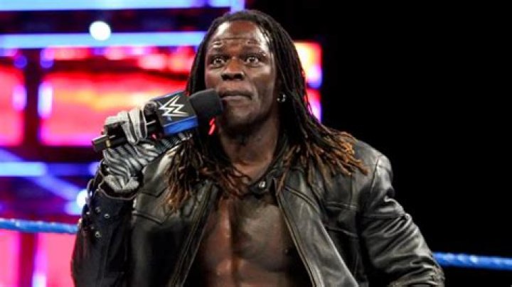 R Truth wwe superstars Wallpaper (39786918) Fanpop