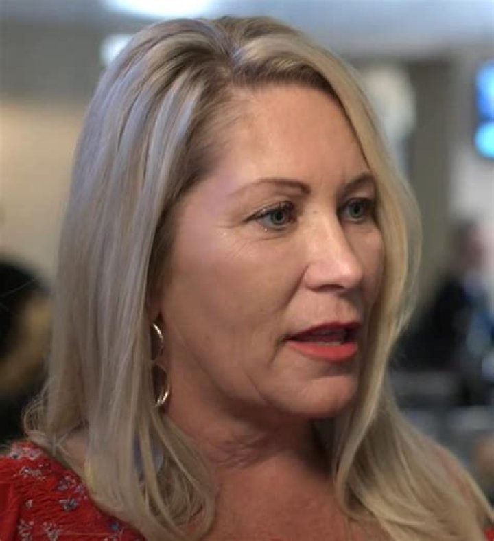 Radio Host Kim Adams Overcame Cancer With 'Grit, Grace, and Gratitude'