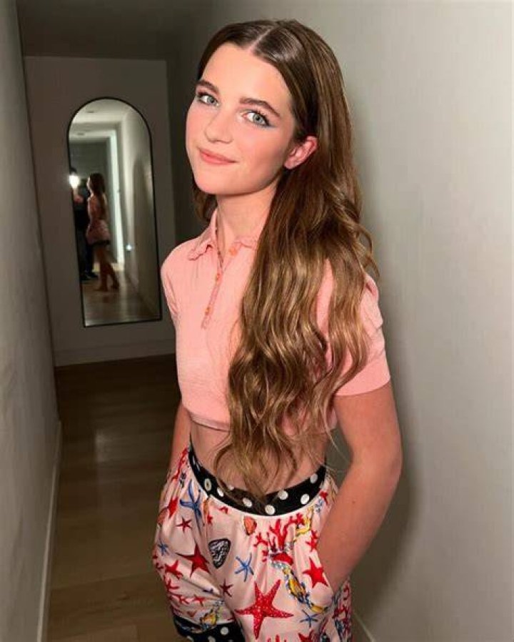 Raegan Revord Biography, Height & Life Story Super Stars Bio