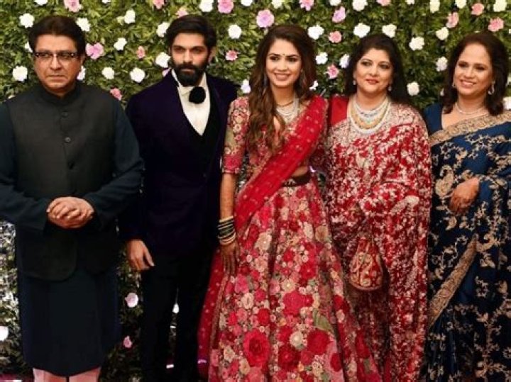 Raj Thackeray Biography, Wiki, Parents, Wife, Family, Age, Net Worth