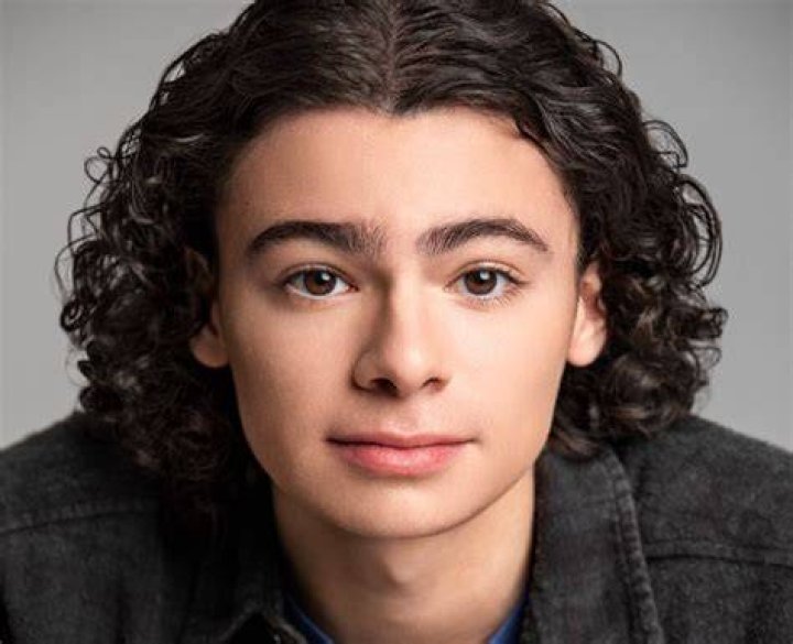 Raphael Alejandro Bio, Age, Net Worth, Height, Single, Nationality