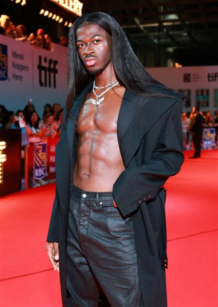 Rapper Lil Nas X 21 announces search for a boyfriend Benefit Boys