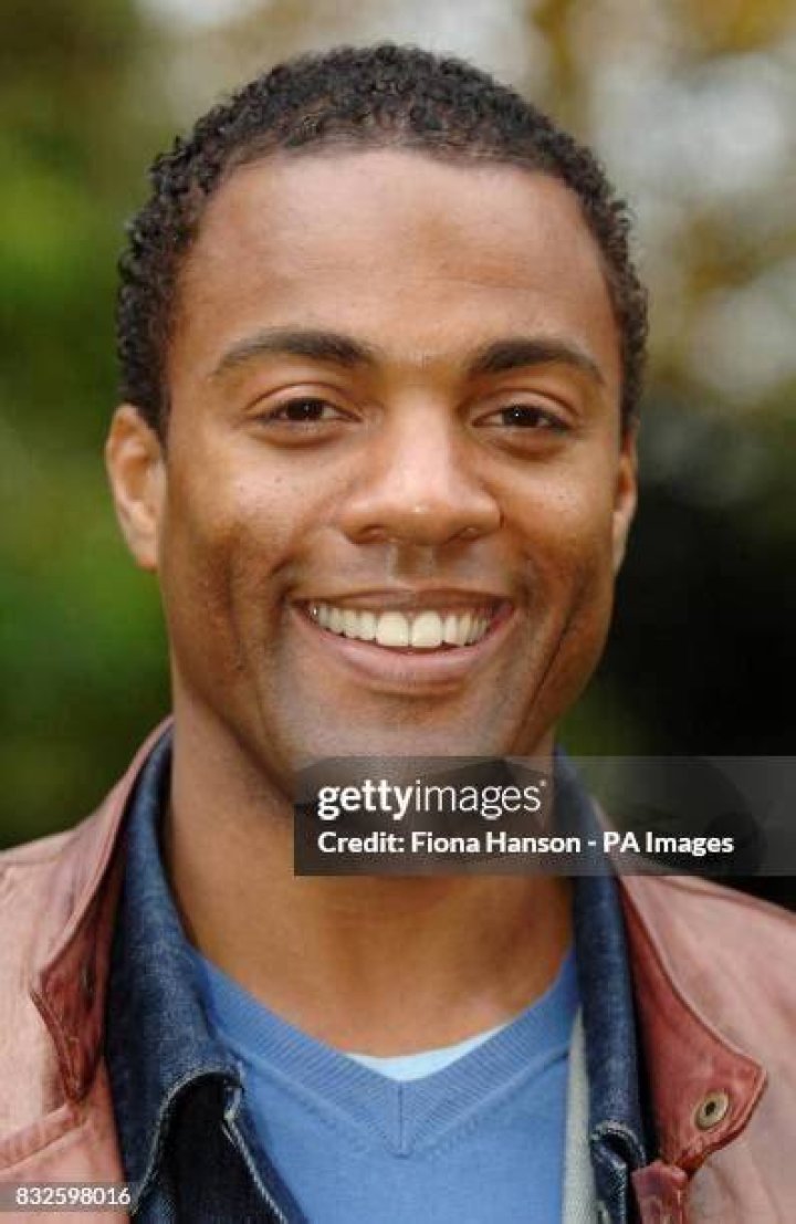 Ray Fearon Biography, Height & Life Story Super Stars Bio