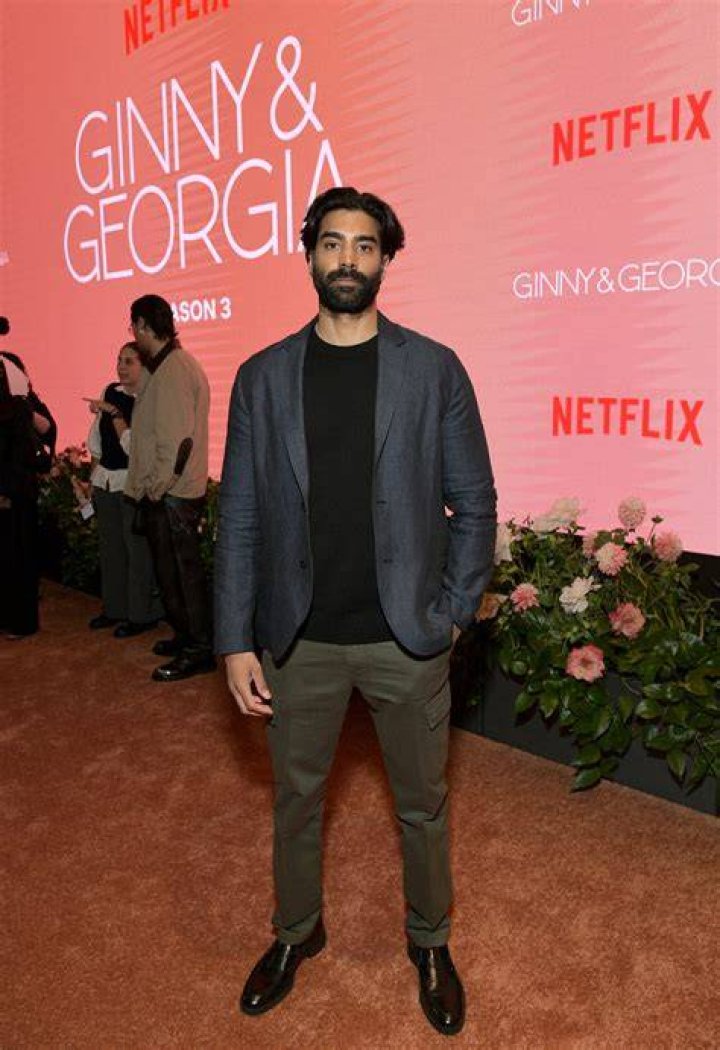 Raymond Ablack Height, Weight, Age, Girlfriend, Biography, Family