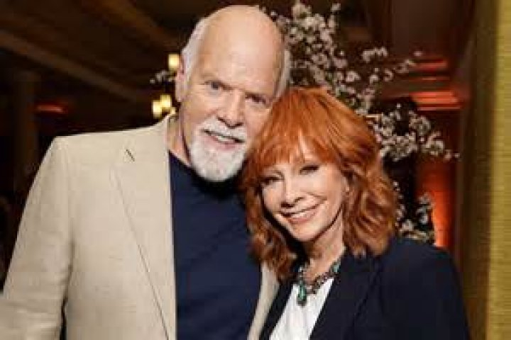 Reba McEntire Reveals Her Relationship With Anthony Lasuzzo