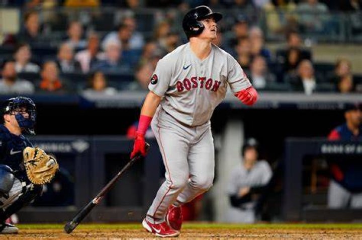 Red Sox bullpen blows save after Reese McGuire&rsquo;s pinchhit homer in