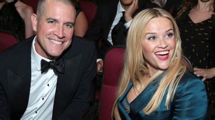 Reese WitherspoonJim Toth Divorce Settled 4 Months After Breakup