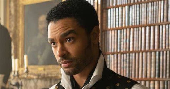 Reg&eacute;Jean Page on Bridgerton, Dungeons & Dragons and Bond Rumors Variety