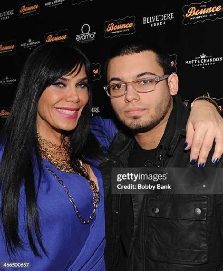 Renee Graziano and her "Strange Addiction" Lacey Wildd, dine at Stock