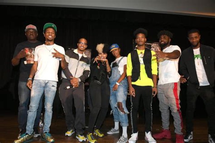 (Rhythm and Flow) Flawless Real Talk Age, Wiki, Net Worth, Height